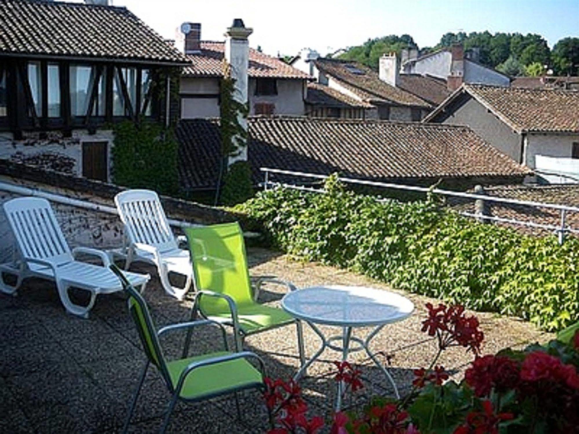 Le Saint Eloi Logis & Spa Restaurant L Schumacher Solignac Exterior foto
